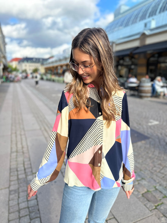 Onlsimone Life Long Sleeve Plisse Shirt Confetti Poetic Graphic