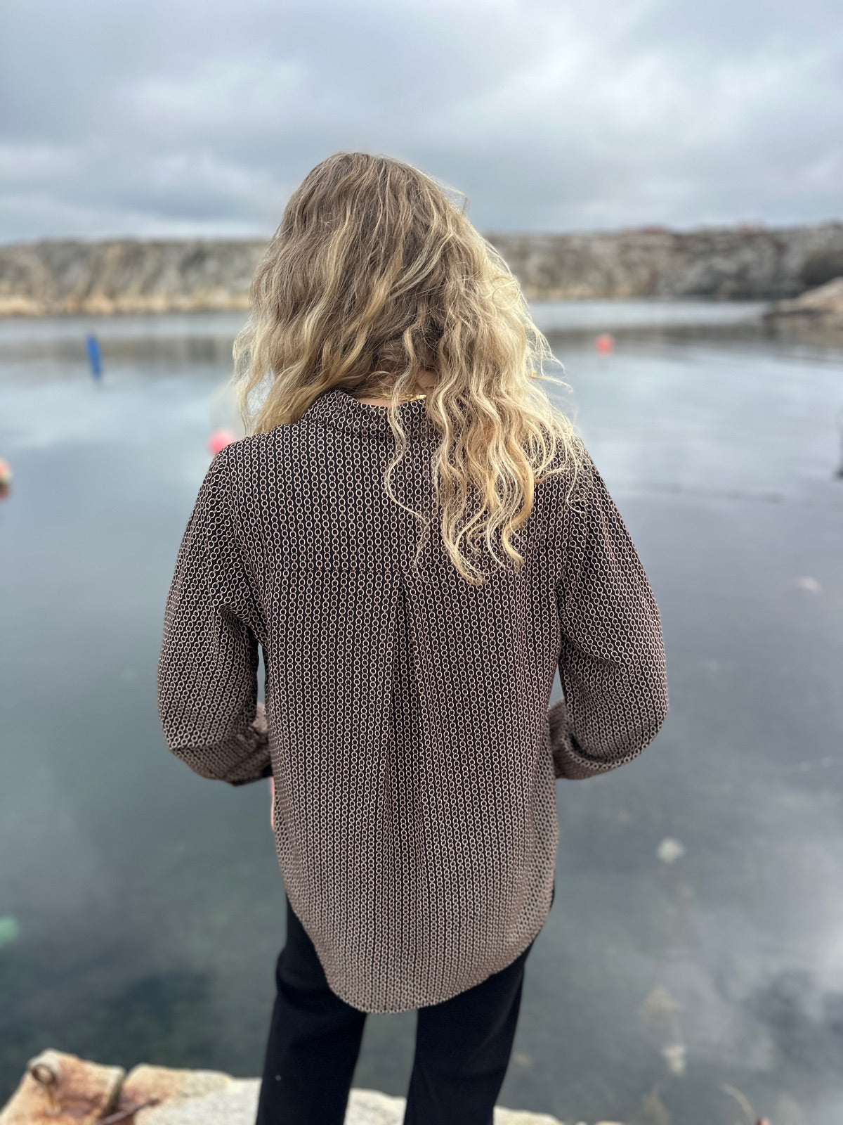 Onlveda Border Long Sleeve Shirt Black Border Chain