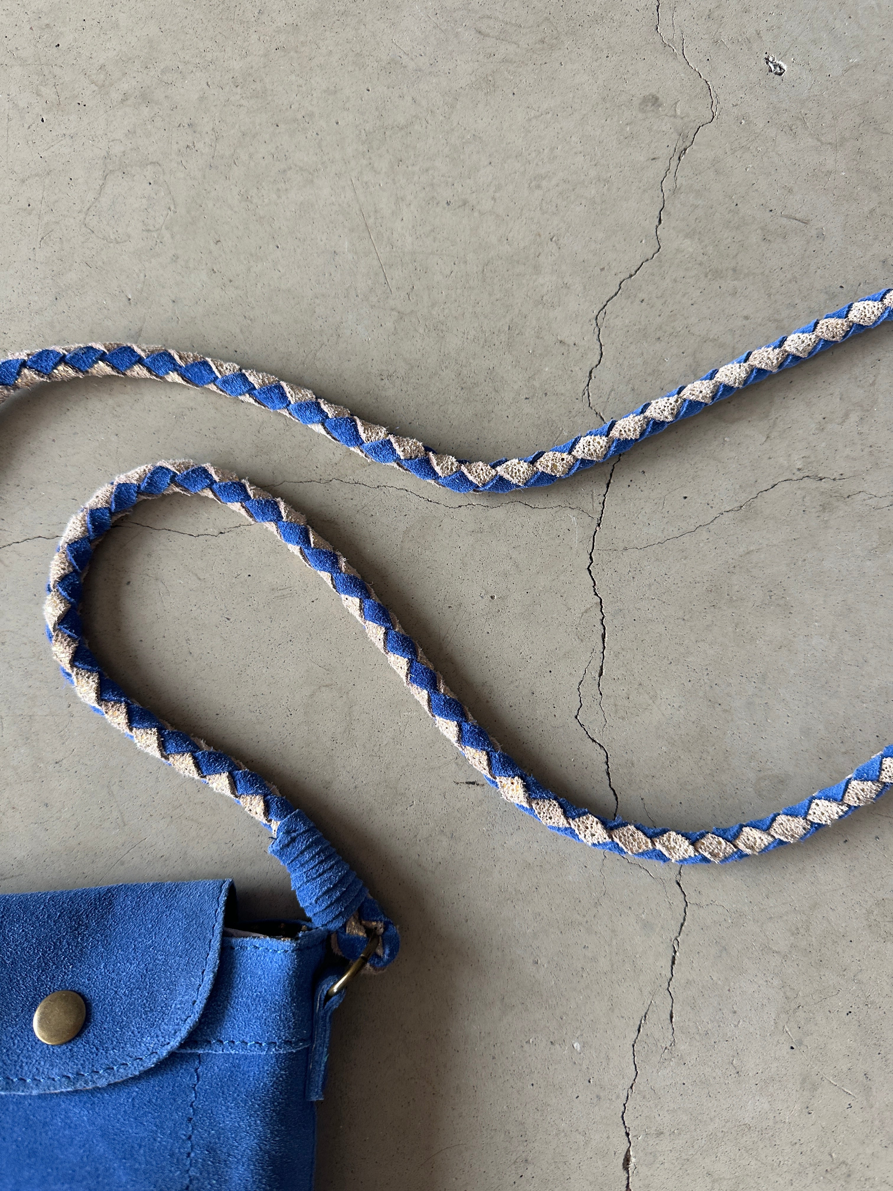 Pcbrianna Suede Phonebag Blue Indigo Gold Snow