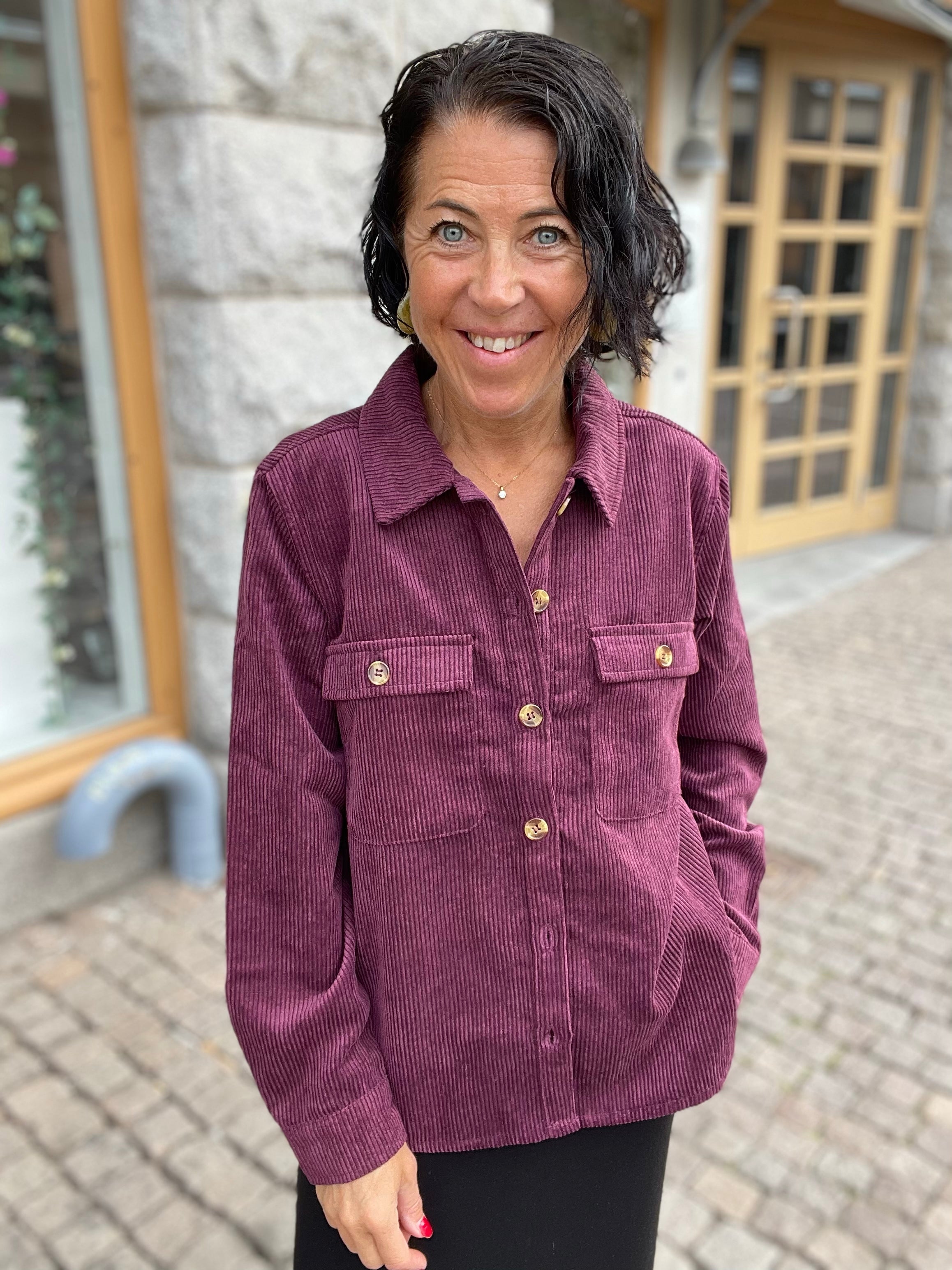 Pceffi Long Sleeve Corduroy Shirt Winetasting