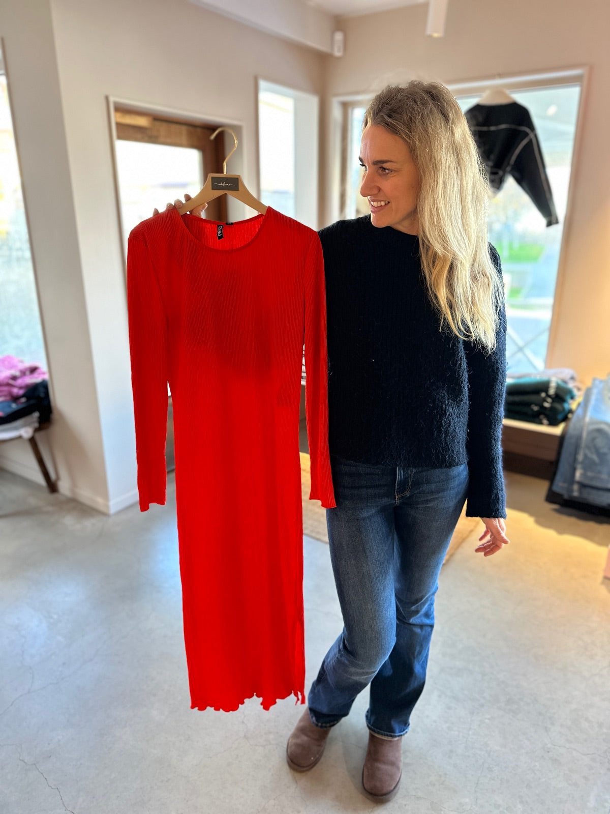 Pcflora Long Sleeve Midi Dress Poppy Red