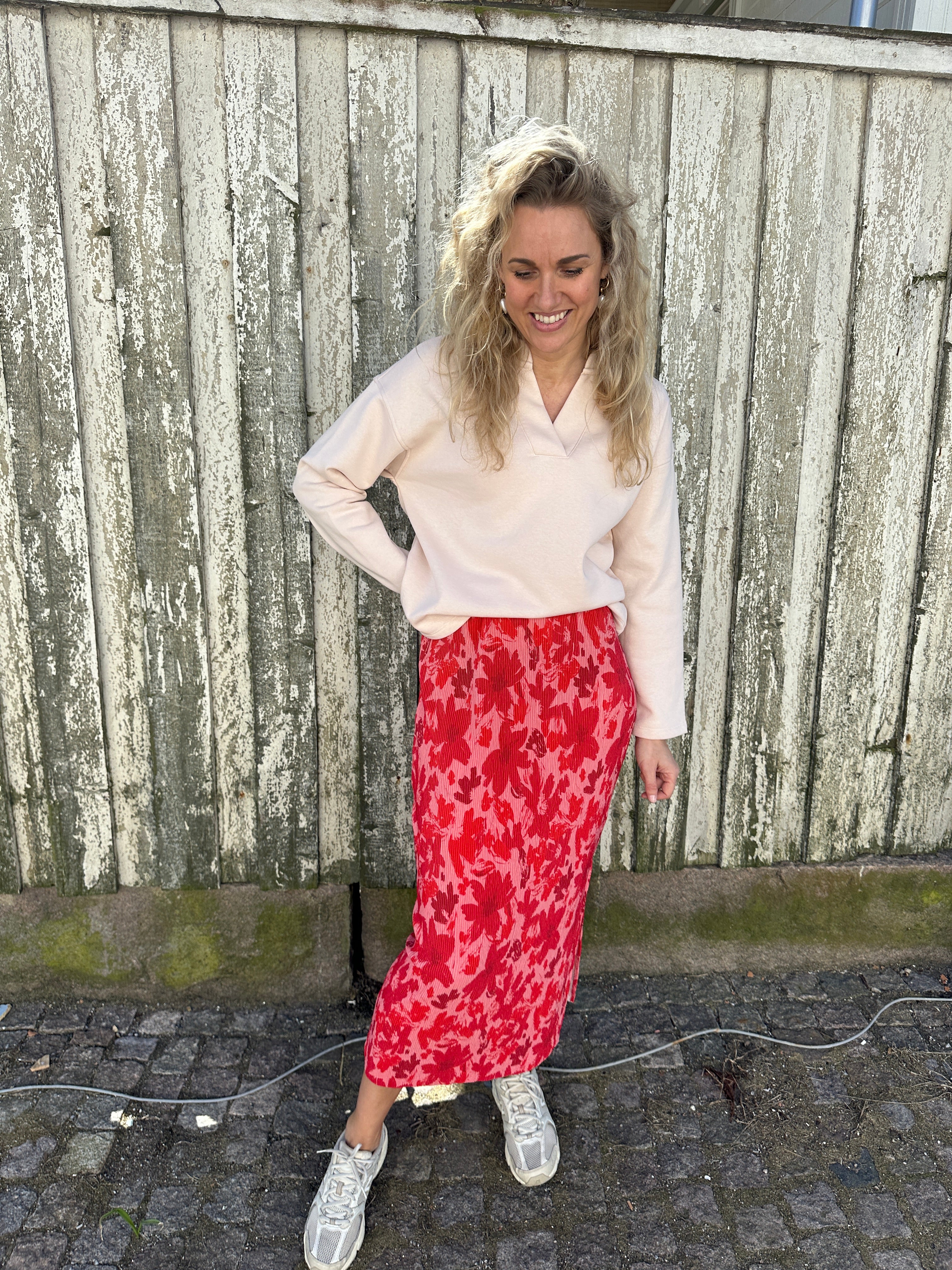 Pcflora Skirt Red Flowers