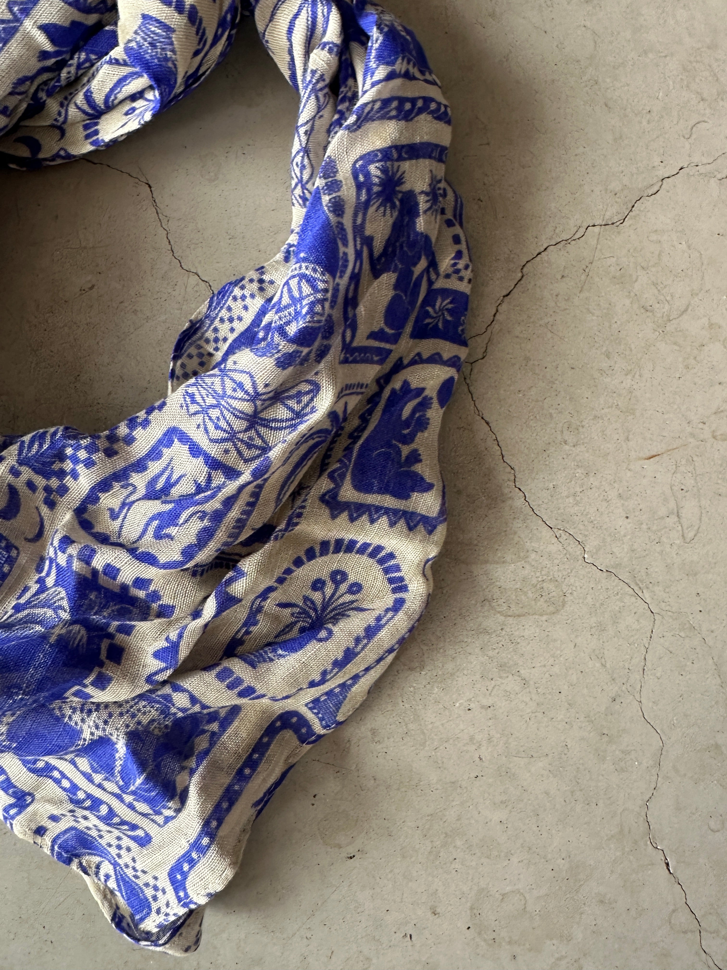 Pcmirandi Square Scarf Birch Blue Tile Print