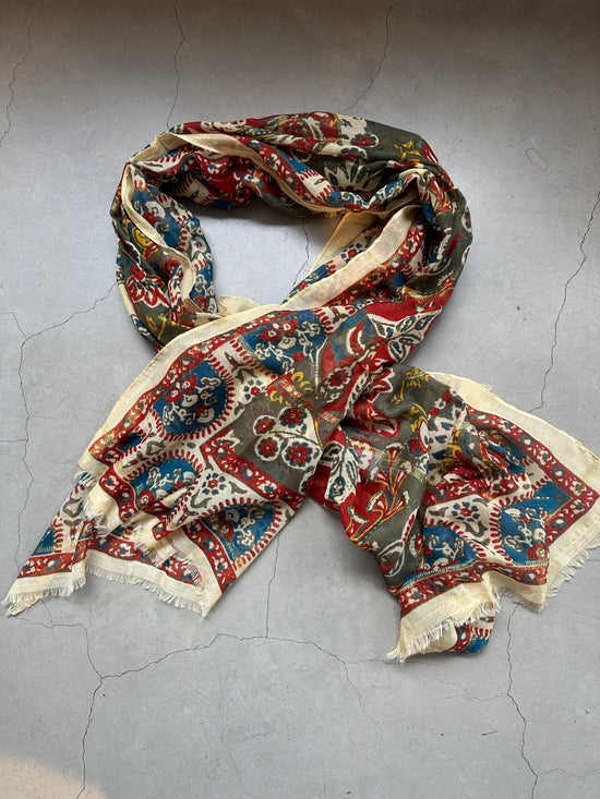 Pctasselo Long Printed Scarf Kalamata Paisley