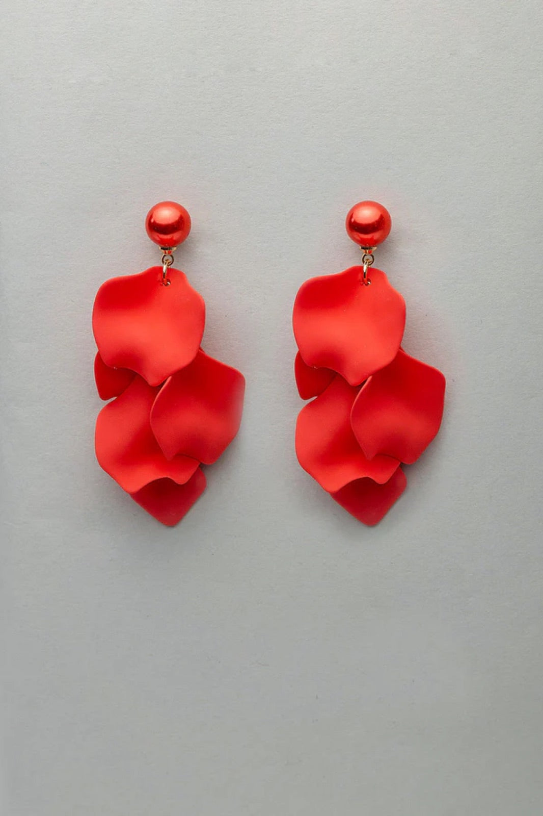 Pearl Leaf Earring Red