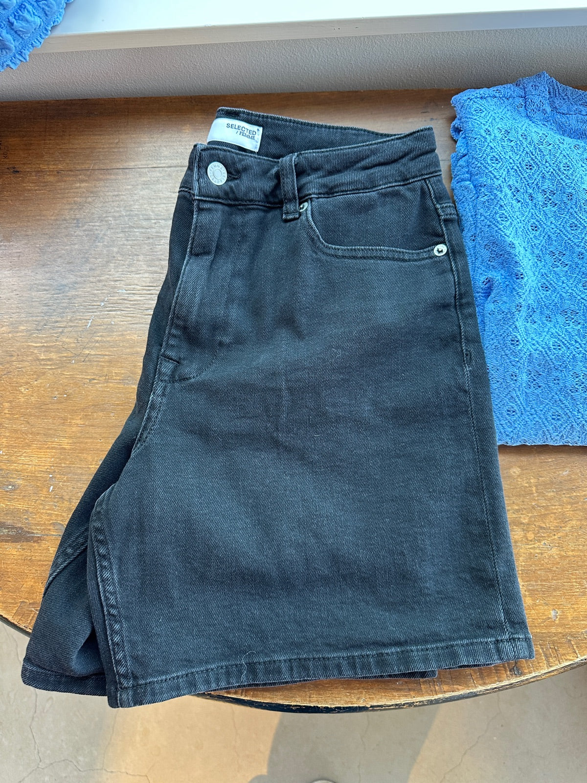 Slfsveja Krista Hw Denim Shorts Black Denim
