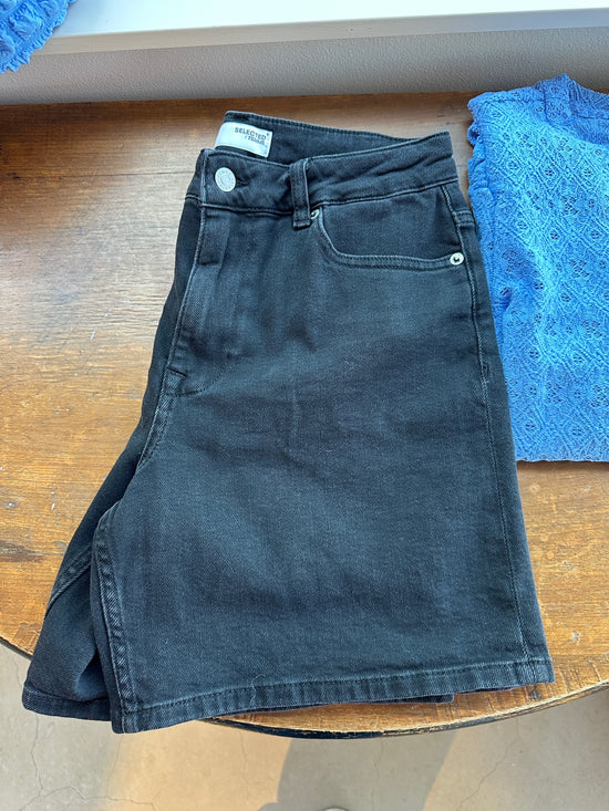 Slfsveja Krista Hw Denim Shorts Black Denim