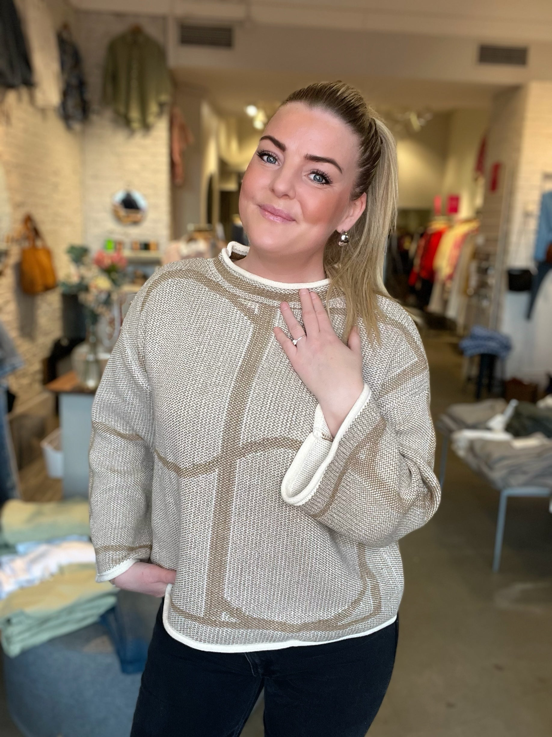 Slrava Mono Pullover Dull Gold