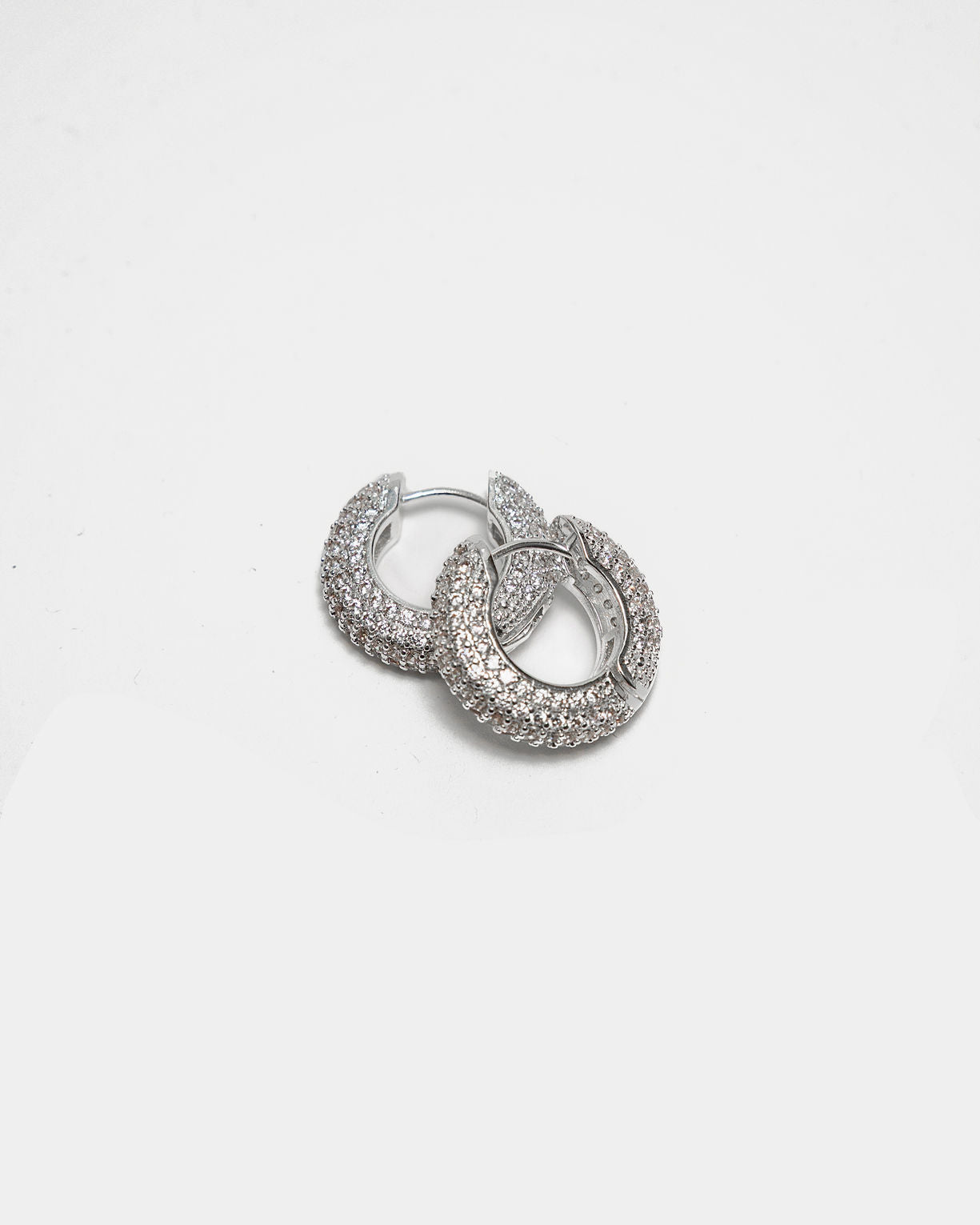 Stone Hoops Silver w Clear Stone