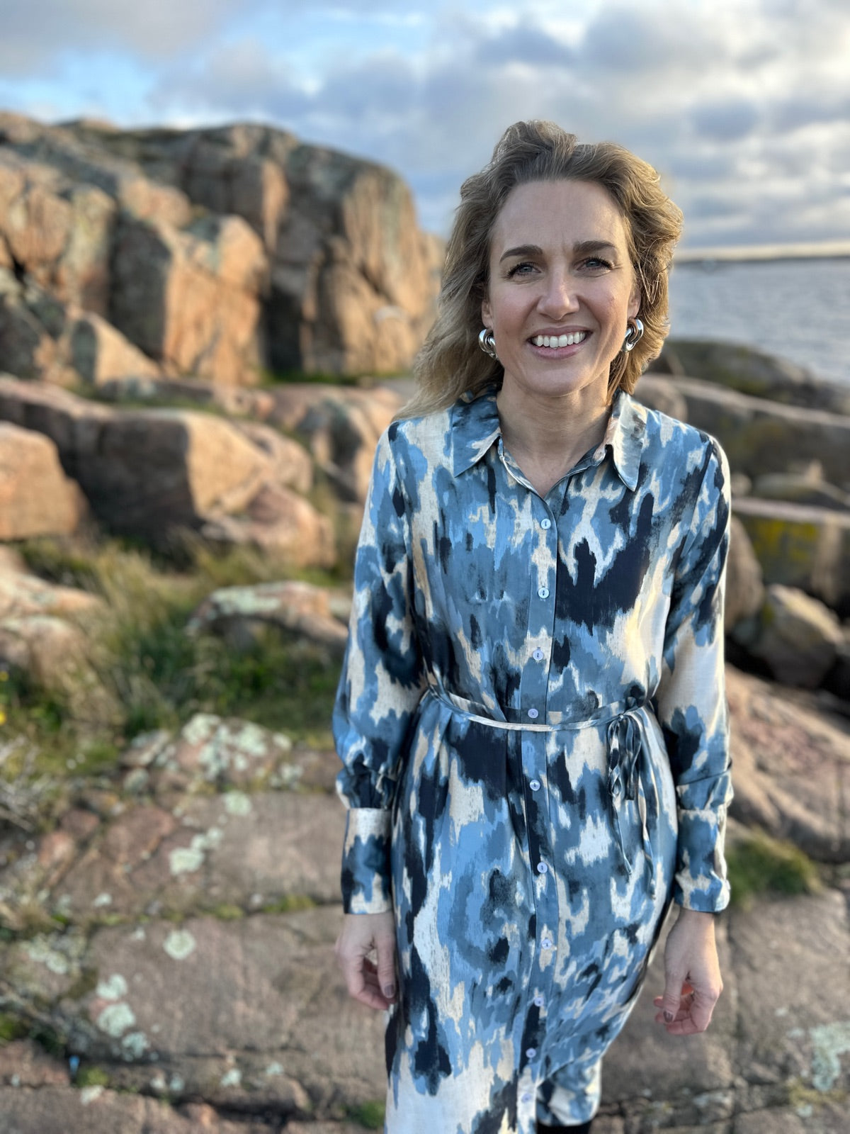 Viagnes Long Sleeve Mid Calf Shirt Dress Feather Gray Blue