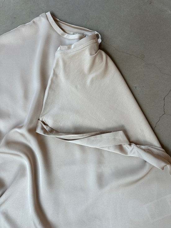 Viellette Short Sleeve Satin Top Cement