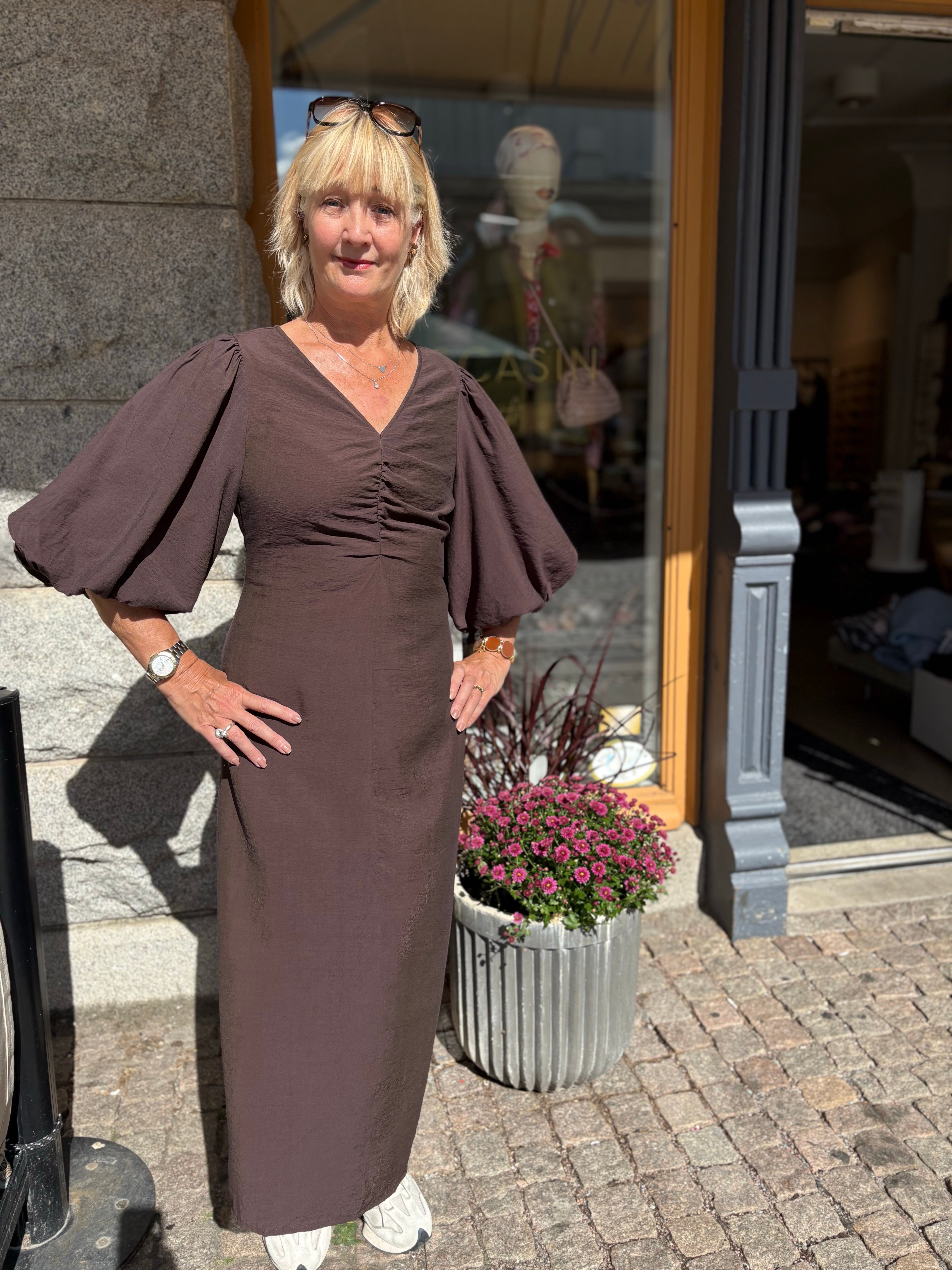 Vigola V Neck Midi Dress Coffee Bean