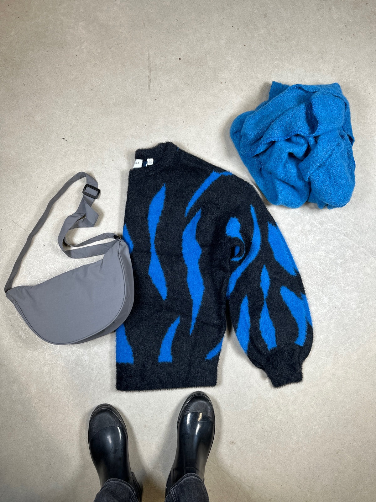 Vilajuli Jaquard Long Sleeve Knit Top Black Lapis Blue