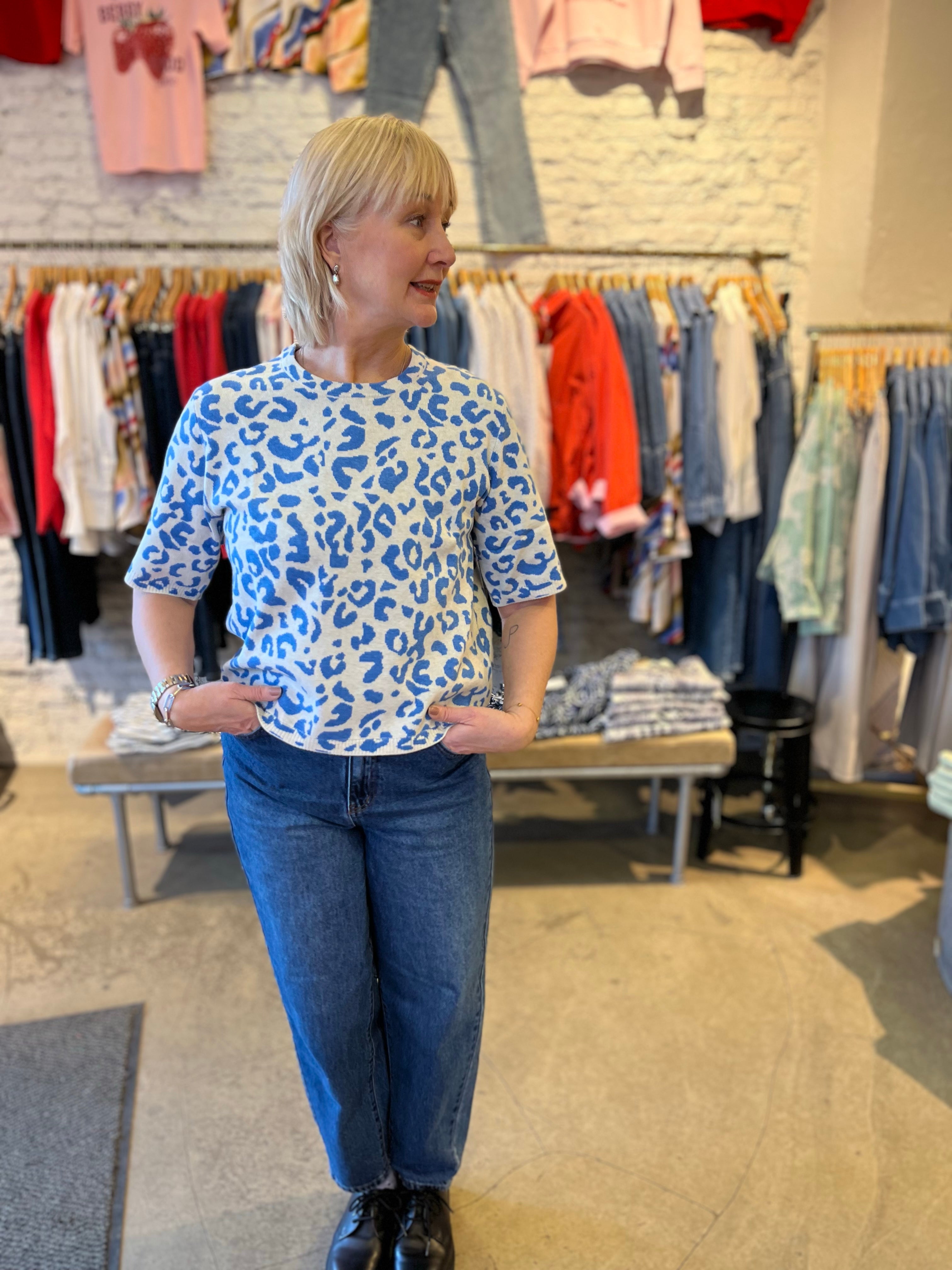 Vimayas O Neck Knit Super Light Natural Melan Leo All Aboard