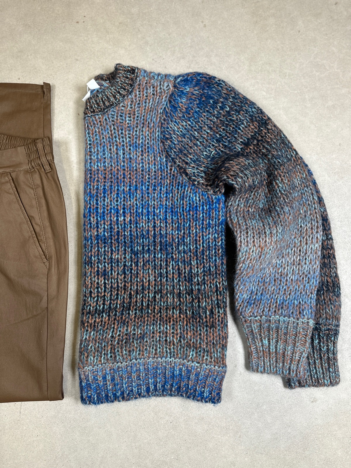 Vimelana Long Sleeve O Neck Knit Top Moroccan Blue