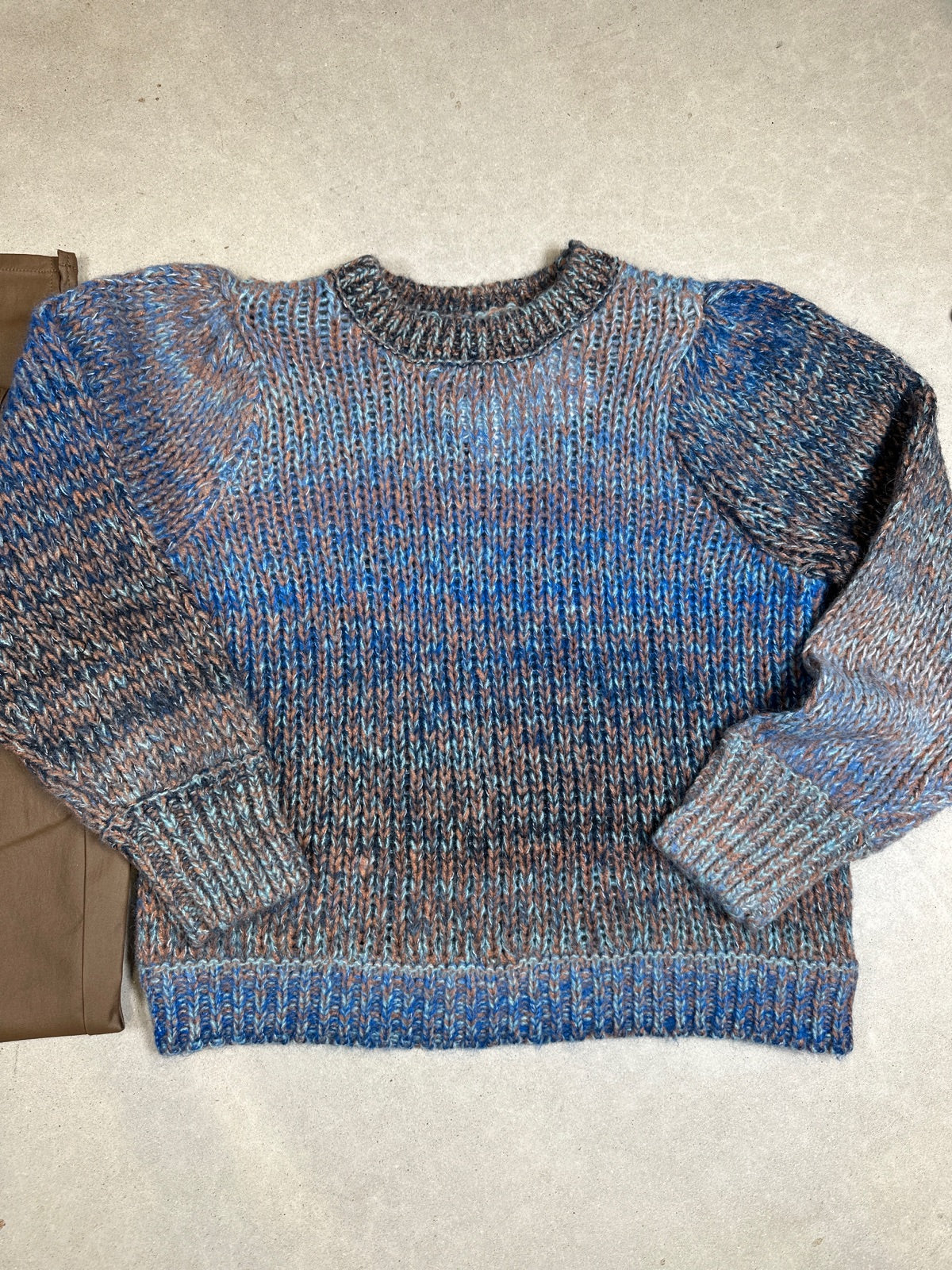 Vimelana Long Sleeve O Neck Knit Top Moroccan Blue