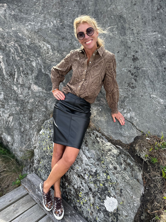 Vinanna Hw Coated Skirt Black