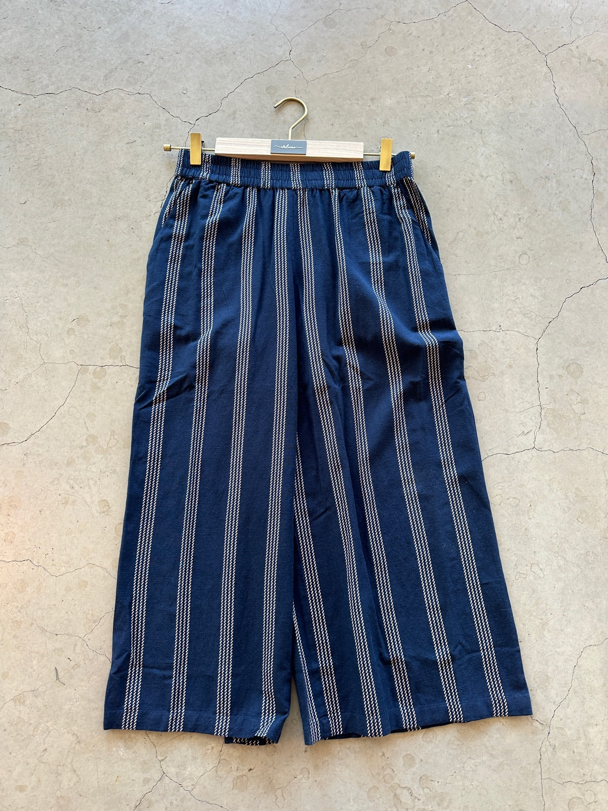 Viprisilla Print Hw Culotte Pants Navy Blazer Feather Gray