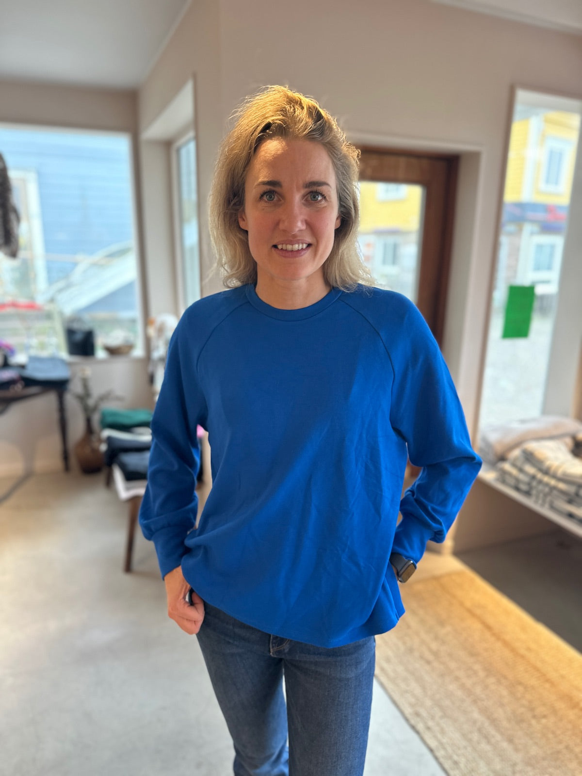 Visif Crew Neck Long Sleeve Sweat Top Lapis Blue