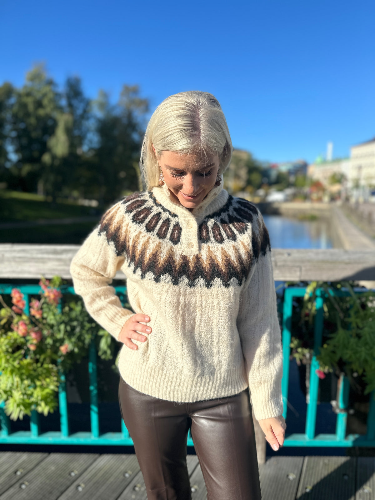 Yasdomina Long Sleeve Wool Blend Knit Pullover Wood Ash W Dijonshaved Chocolate