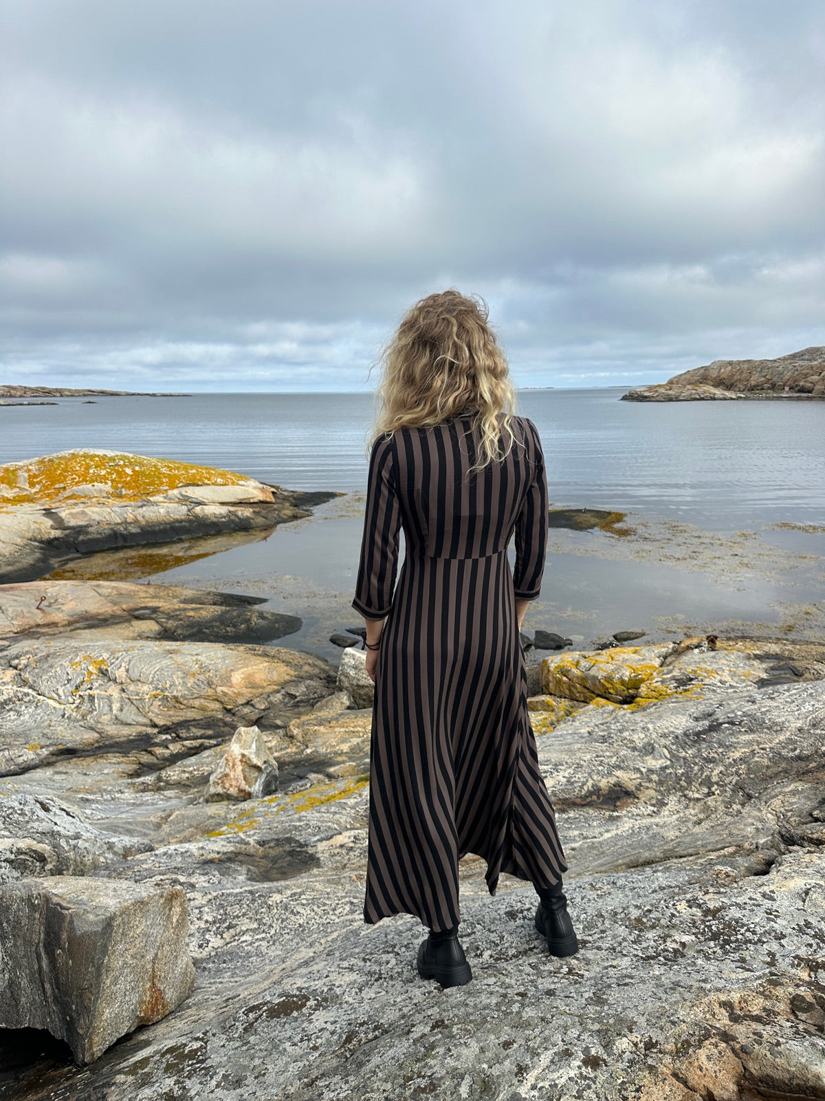Yassavanna Long Shirt Dress Chocolate Brown Black