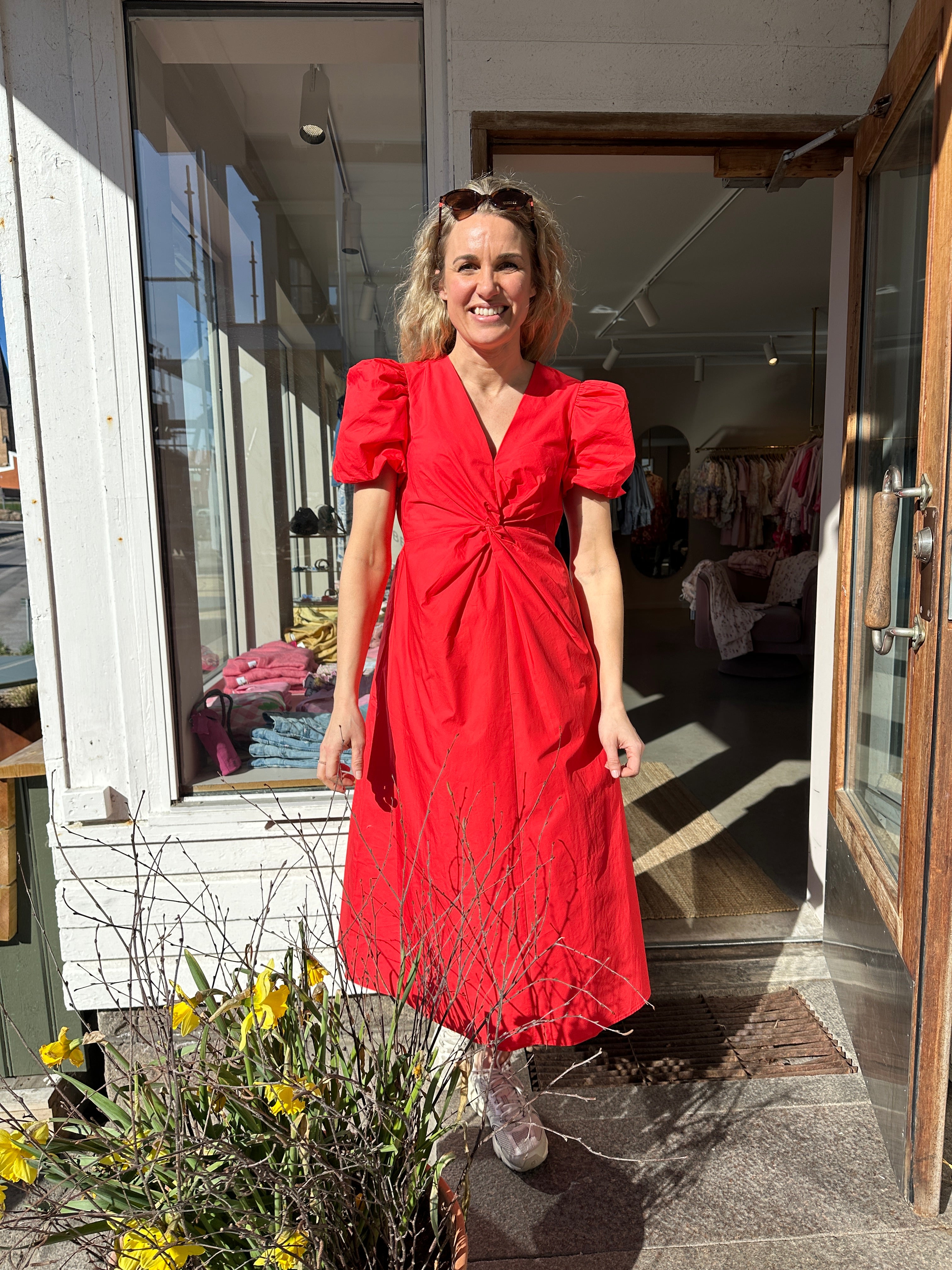 Yasstray Midi Dress Red