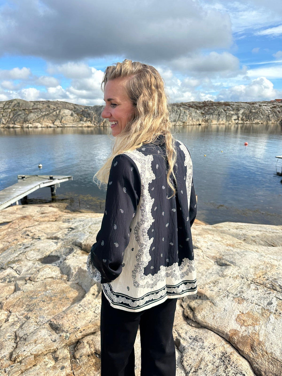 Yastrano Long Sleeve Shirt Black Trano Print