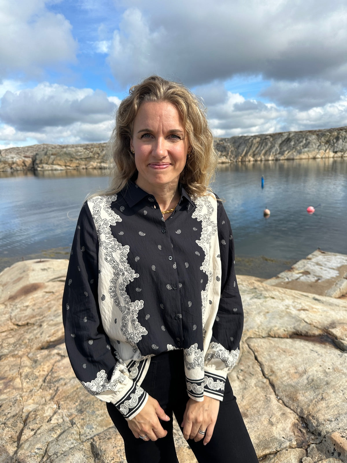 Yastrano Long Sleeve Shirt Black Trano Print