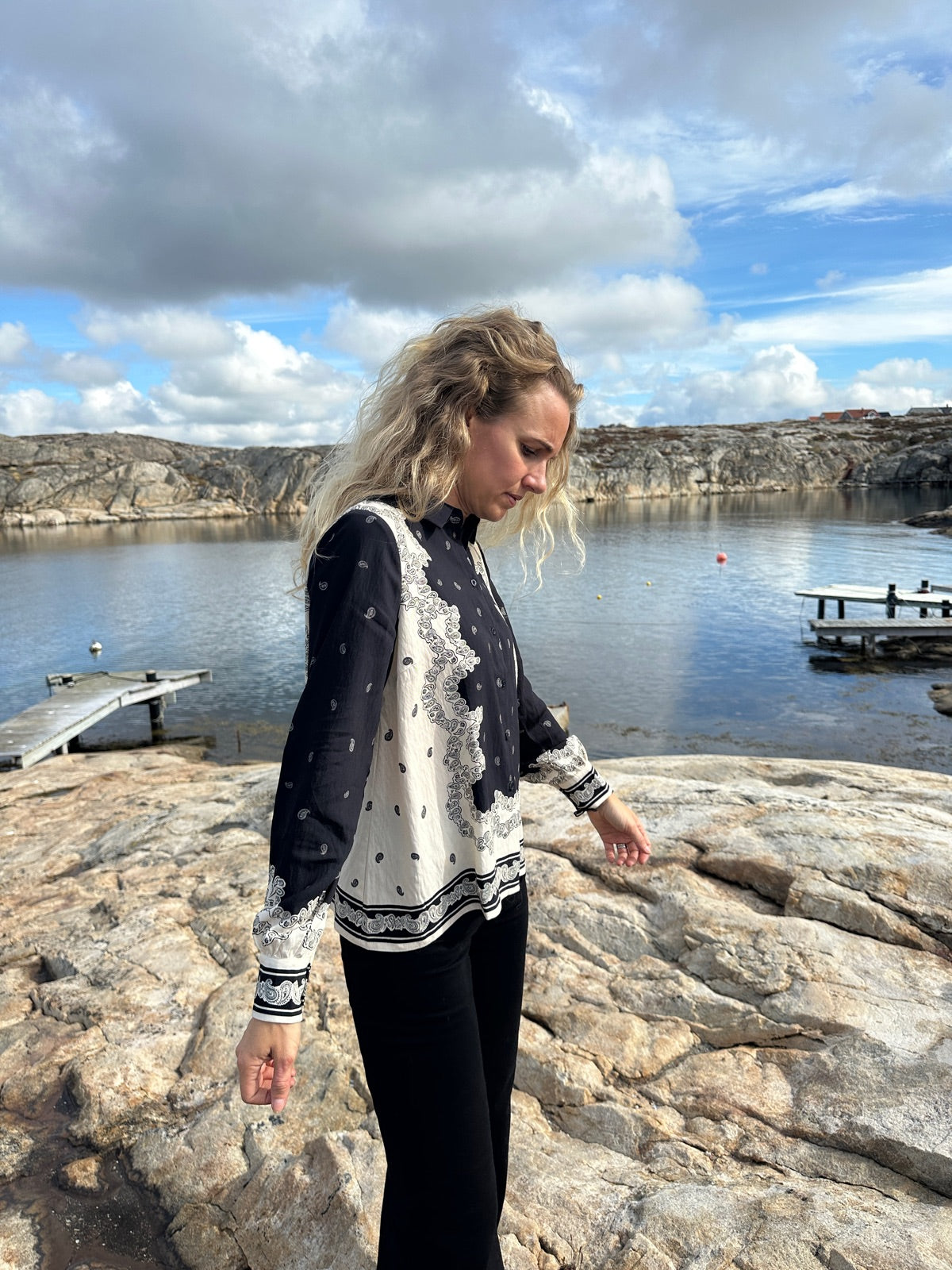Yastrano Long Sleeve Shirt Black Trano Print