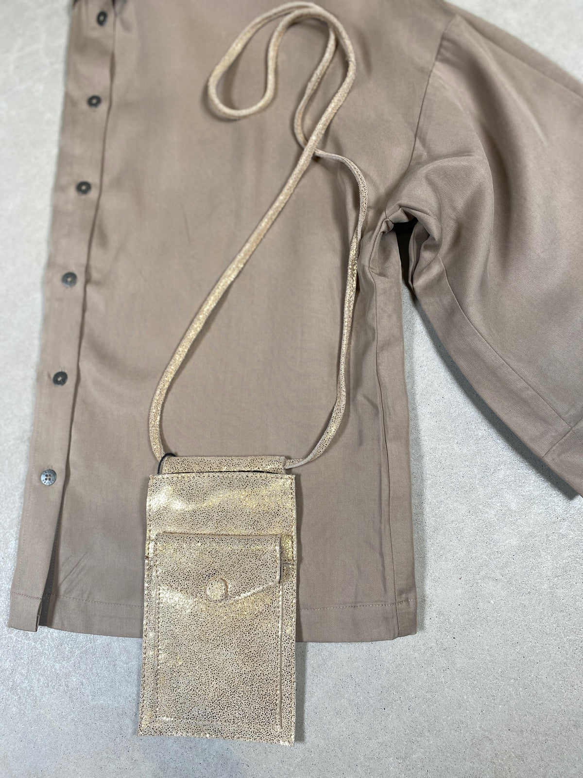 Pckani Leather Phone Bag Gold Snow