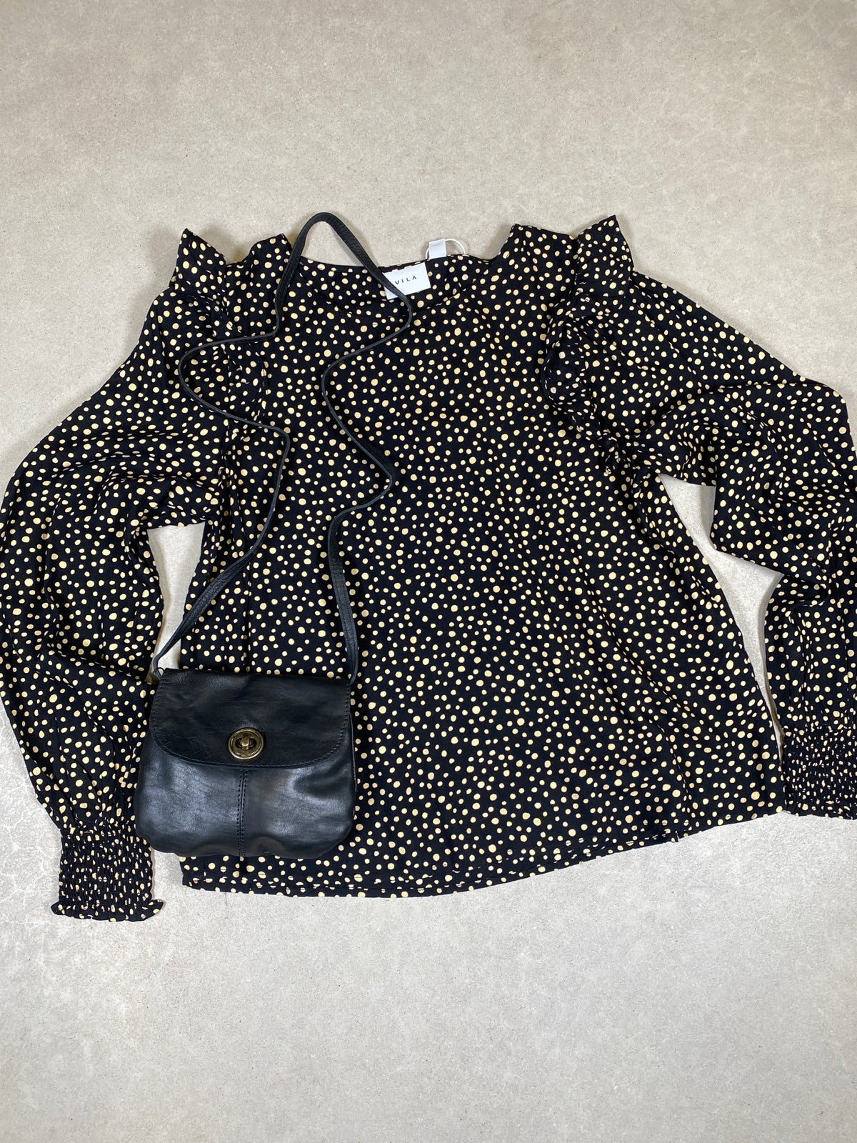 Vipil Oma O Neck Long Sleeve Top Black Curds  Whey Dots